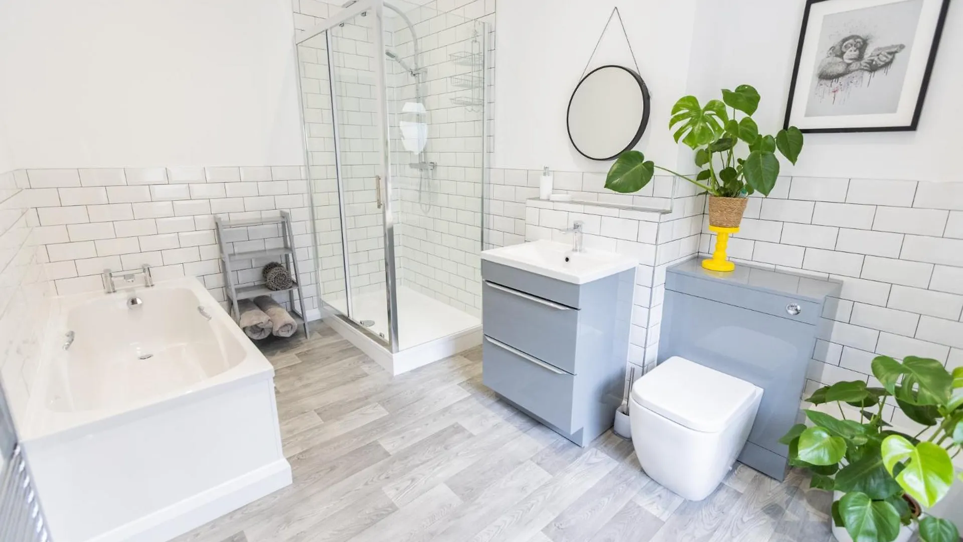 Hebden Bridge Haven - Stylish, Cosy, Canal Side, Pet Friendly Holiday home