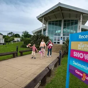 The Family - Revamped - Withernsea Holiday home