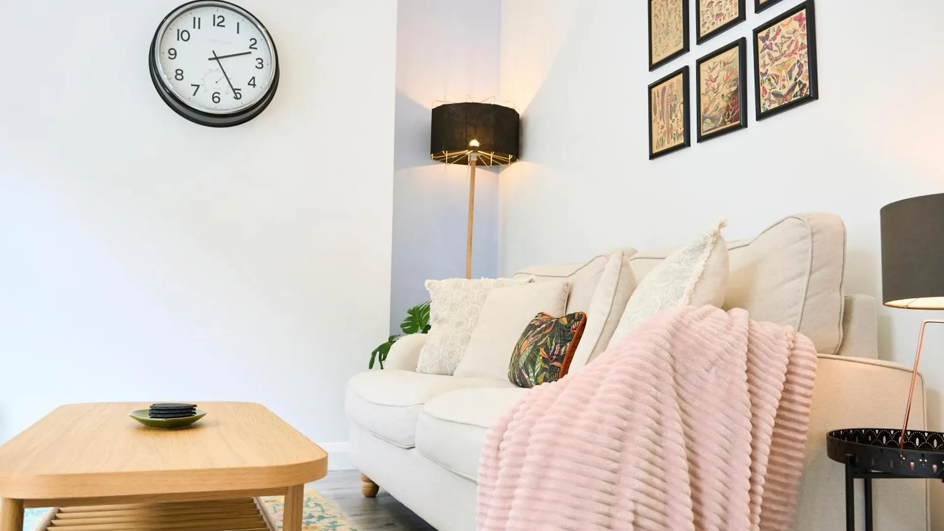 Hebden Bridge Haven - Stylish, Cosy, Canal Side, Pet Friendly Hebden Bridge