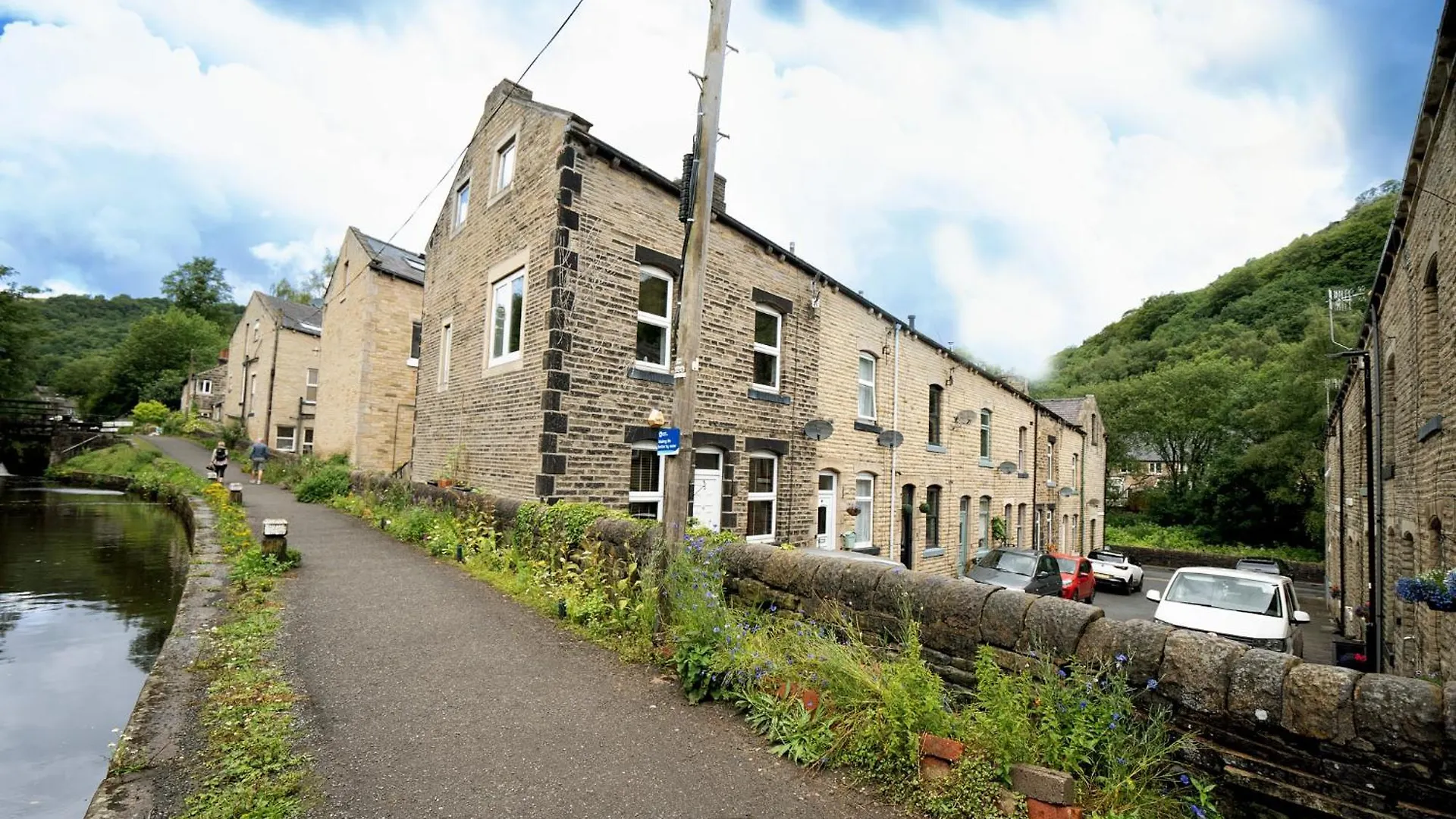 Tatil Evi Hebden Bridge Haven - Stylish, Cosy, Canal Side, Pet Friendly